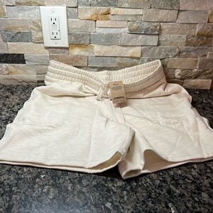 Women’s shorts Lyocell NWT L